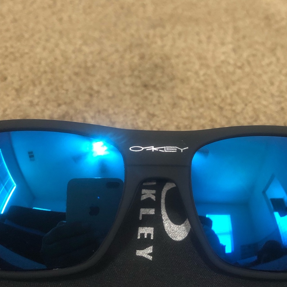Oakley Two Face Reflective Blue Sunglasses - Picture 7 of 8